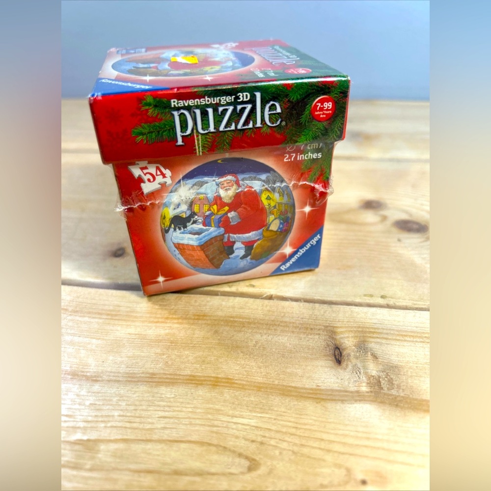 3D Christmas Puzzle Ravensburger 54 Piece New 2012 - Picture 5 of 6